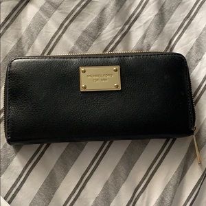 🌸Michael kors wallet🌸